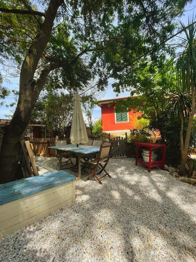 Villa Mare E Monti A Lerici Con Parcheggio E Giardino Vicino Alle 5 Terre 0*,